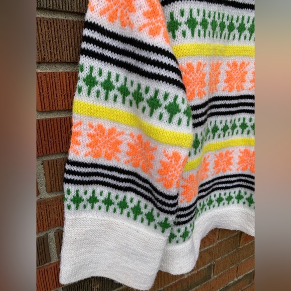 70s Hand knit sweater 1970s hippy Vtg Orange,Yellow, green Pullover Groovy vibes - Picture 7 of 10